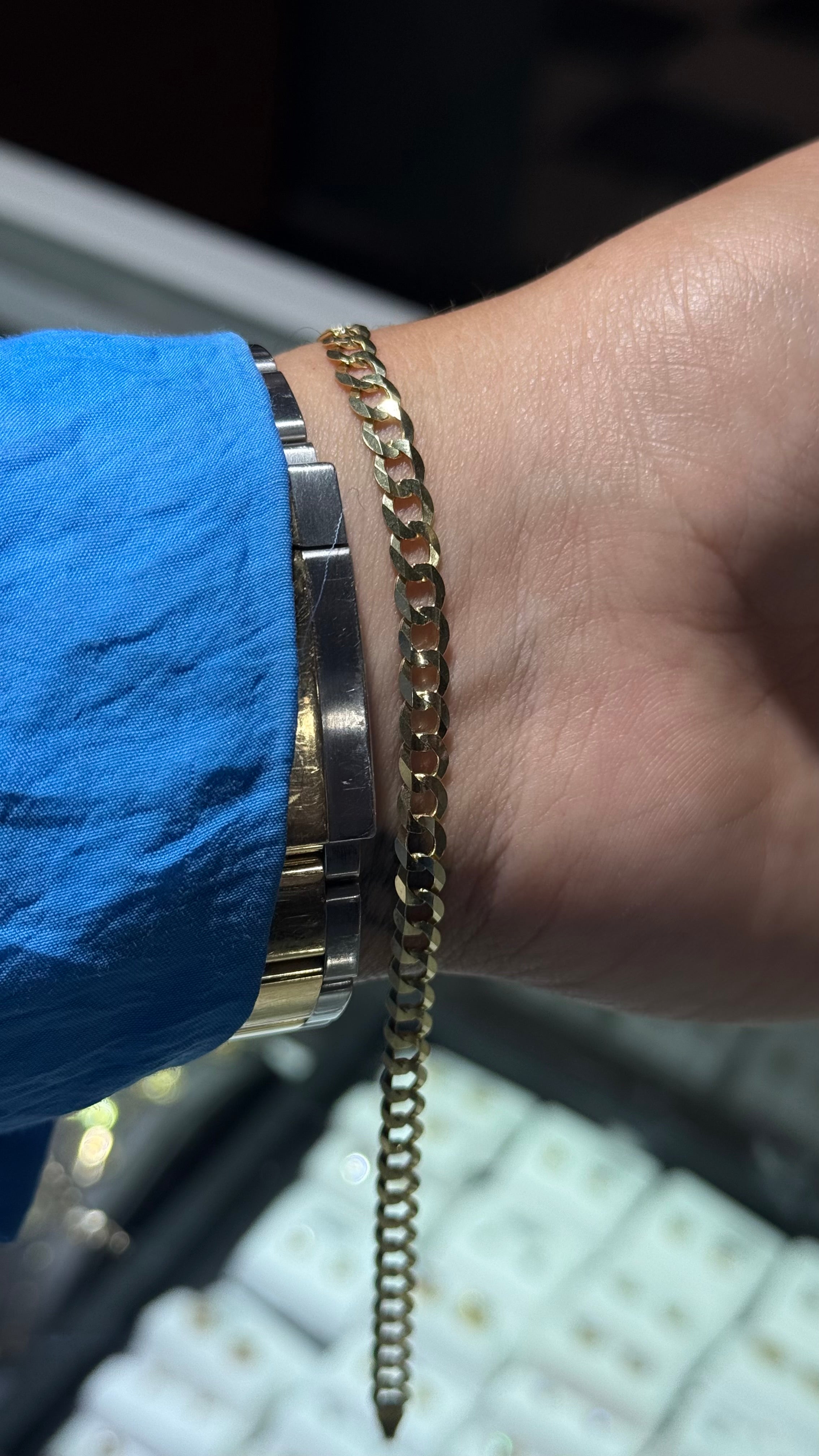 10k Solid Gold - 4.7mm Flat Cuban Bracelet