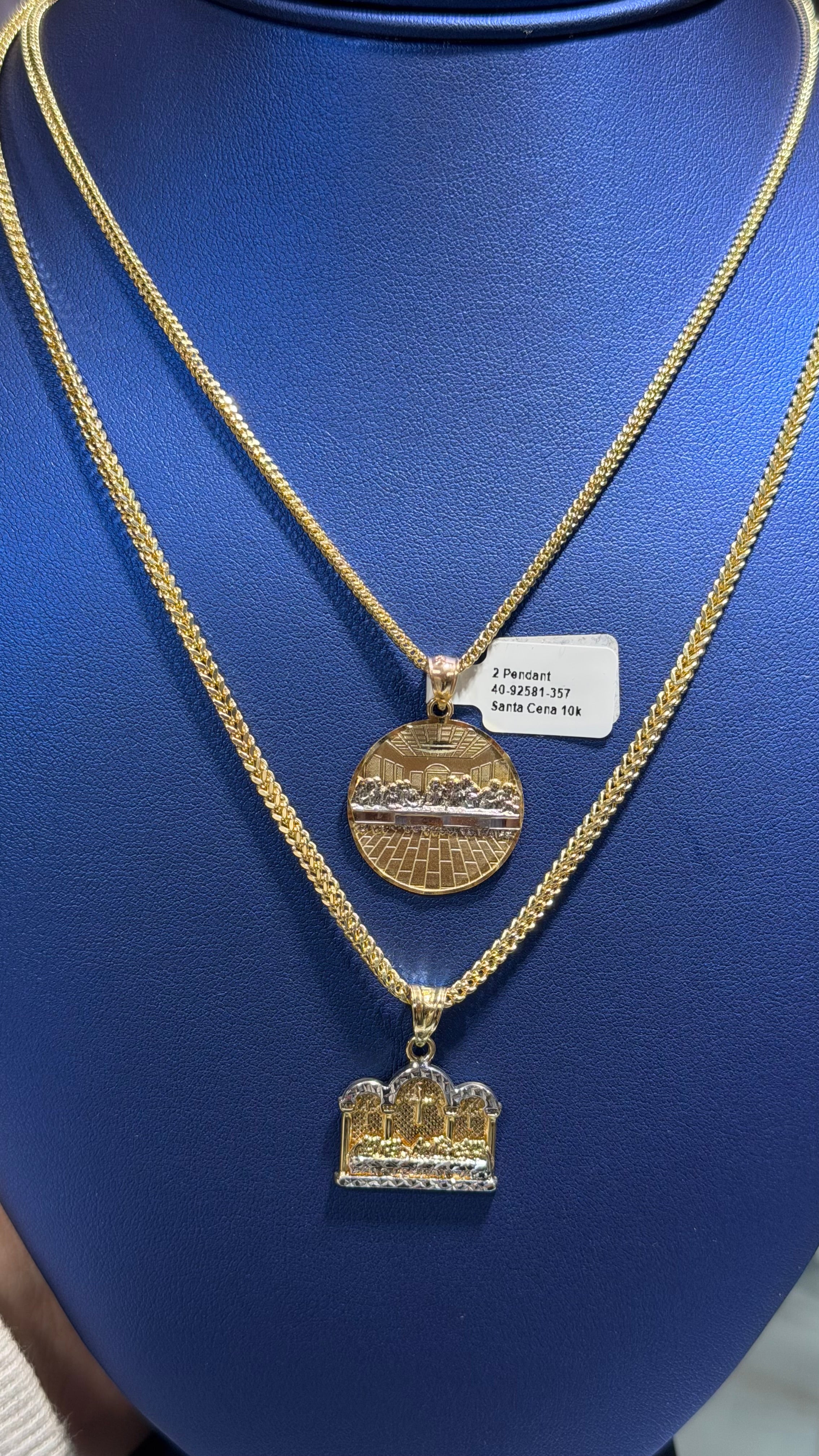 10k Gold Set - 2.2mm Franco Chain + Pendant