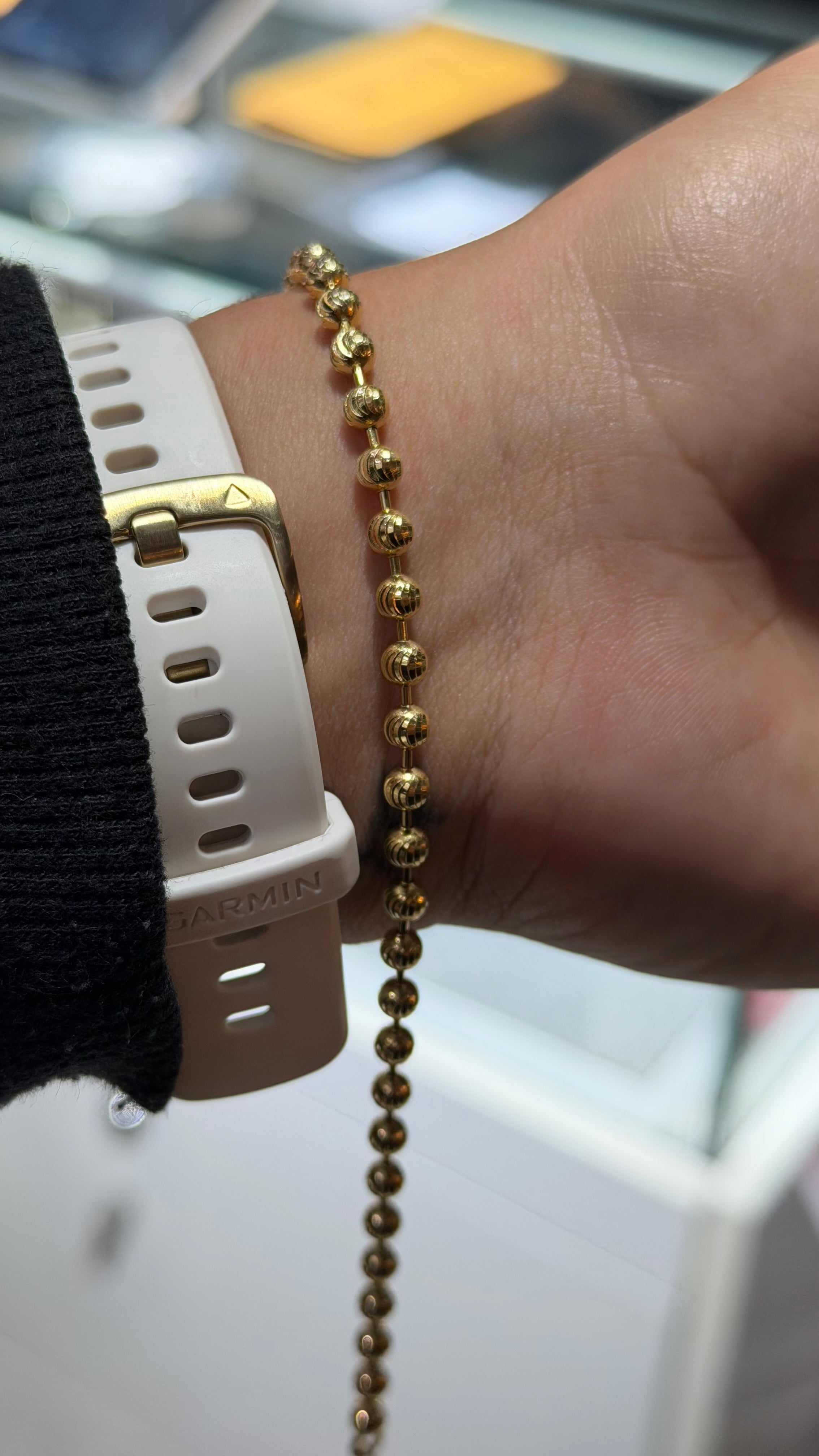 14k Gold - 4mm Mooncut Bracelet