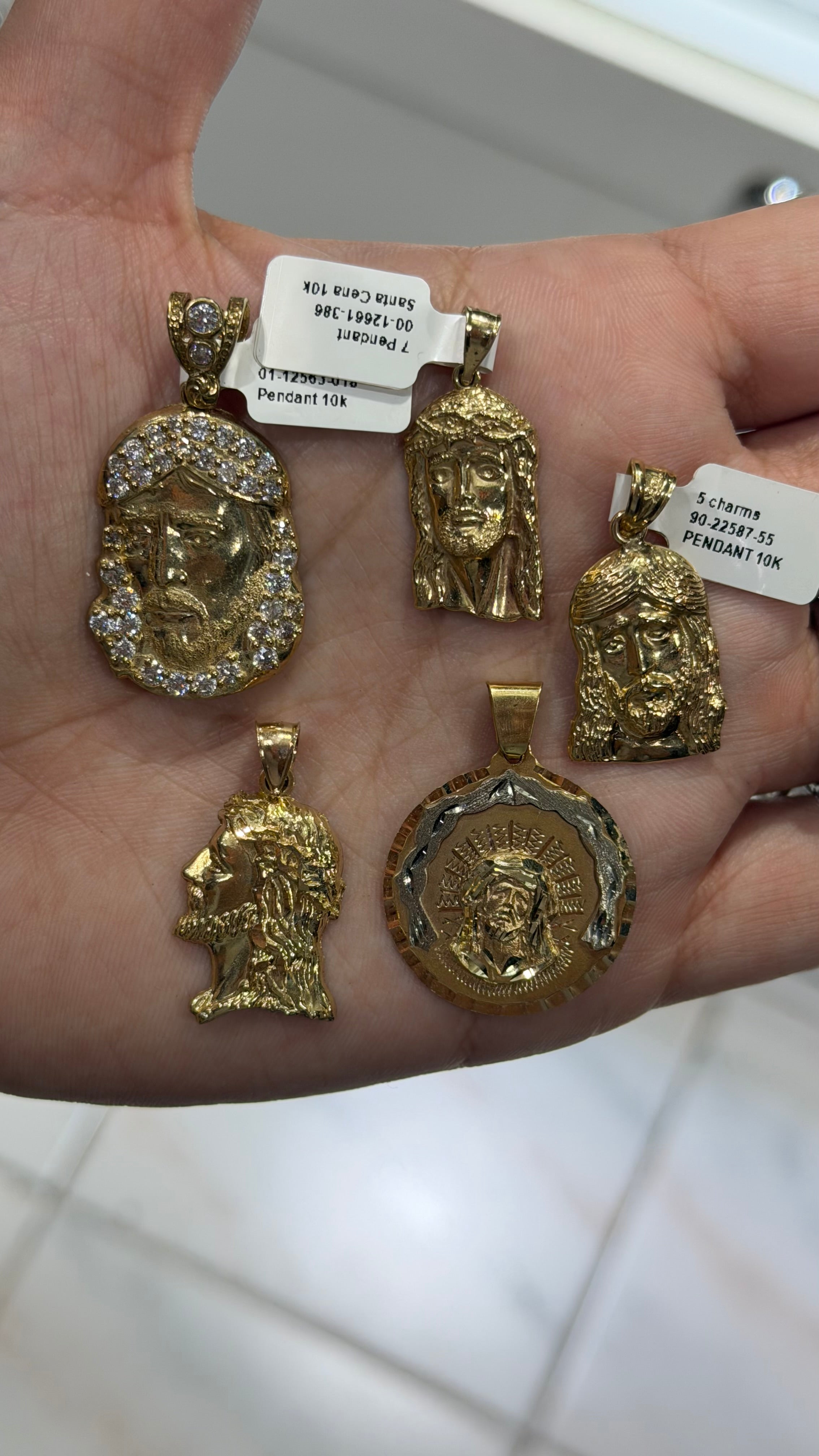 10k Gold Jesus Pendant
