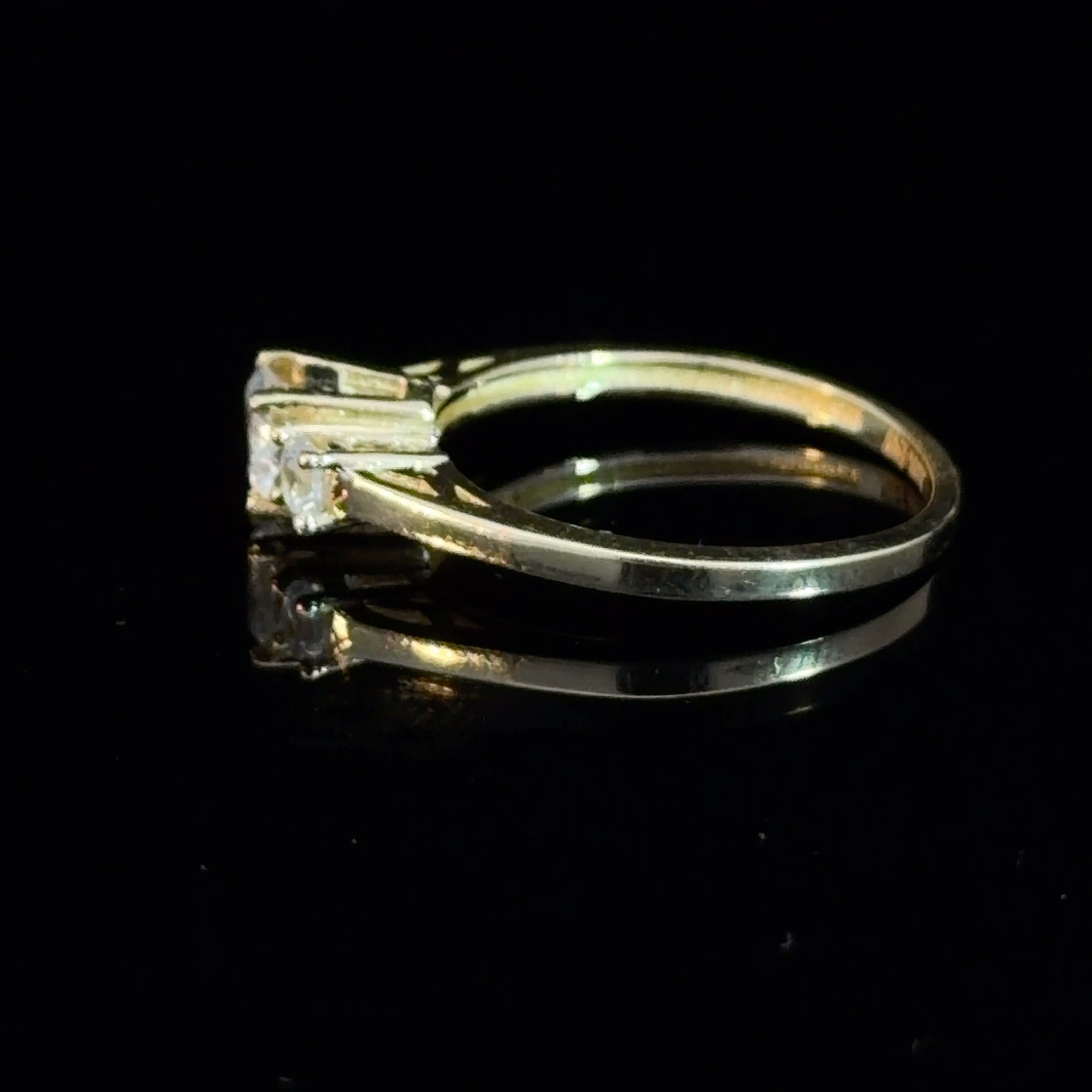 10k Gold - CZ Engagement Ring / StyleA