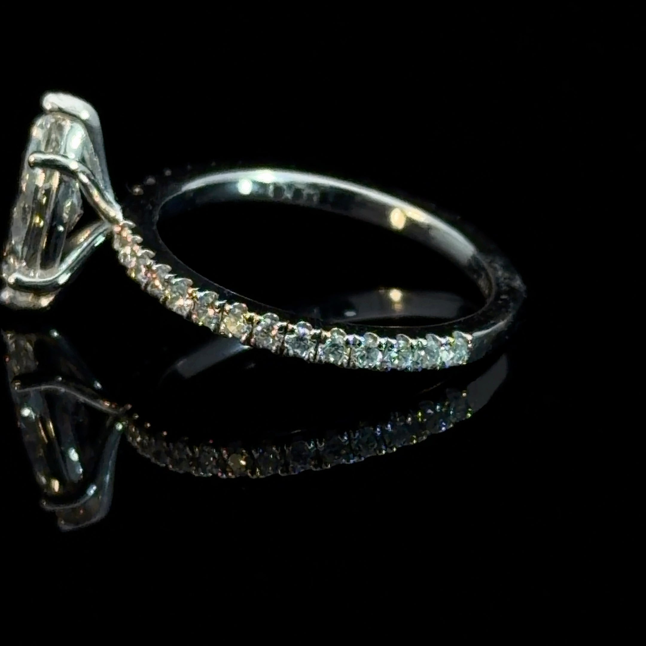 1.07 CT Marquise Cut Lab Grown Diamond Engagement Ring | E/VS2 | 14K Gold