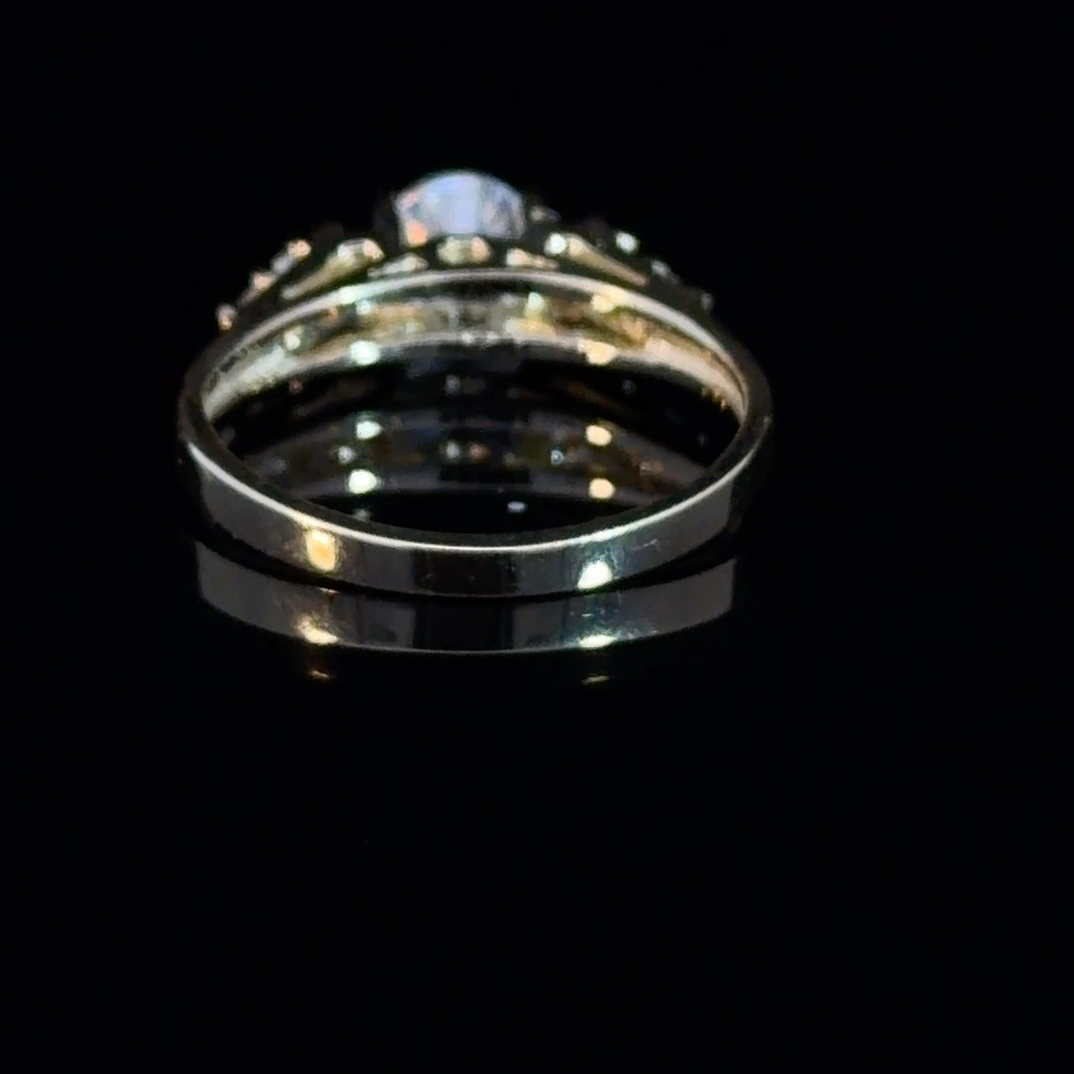 10k Gold - CZ Engagement Ring / StyleB