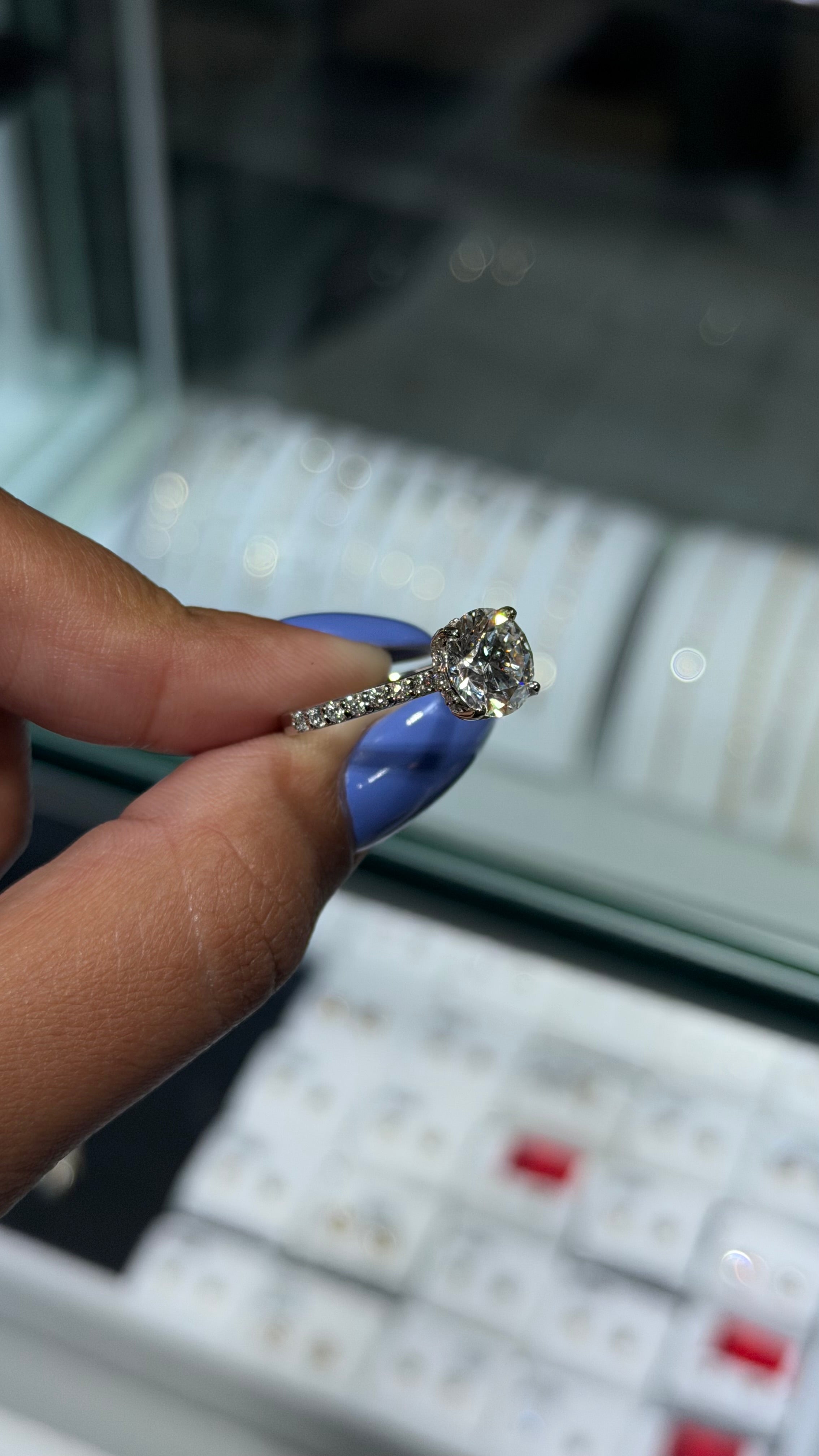 3.10ct Round Brilliant Lab Grown Diamond Ring | E/VS2 | Ideal Cut | IGI Certified
