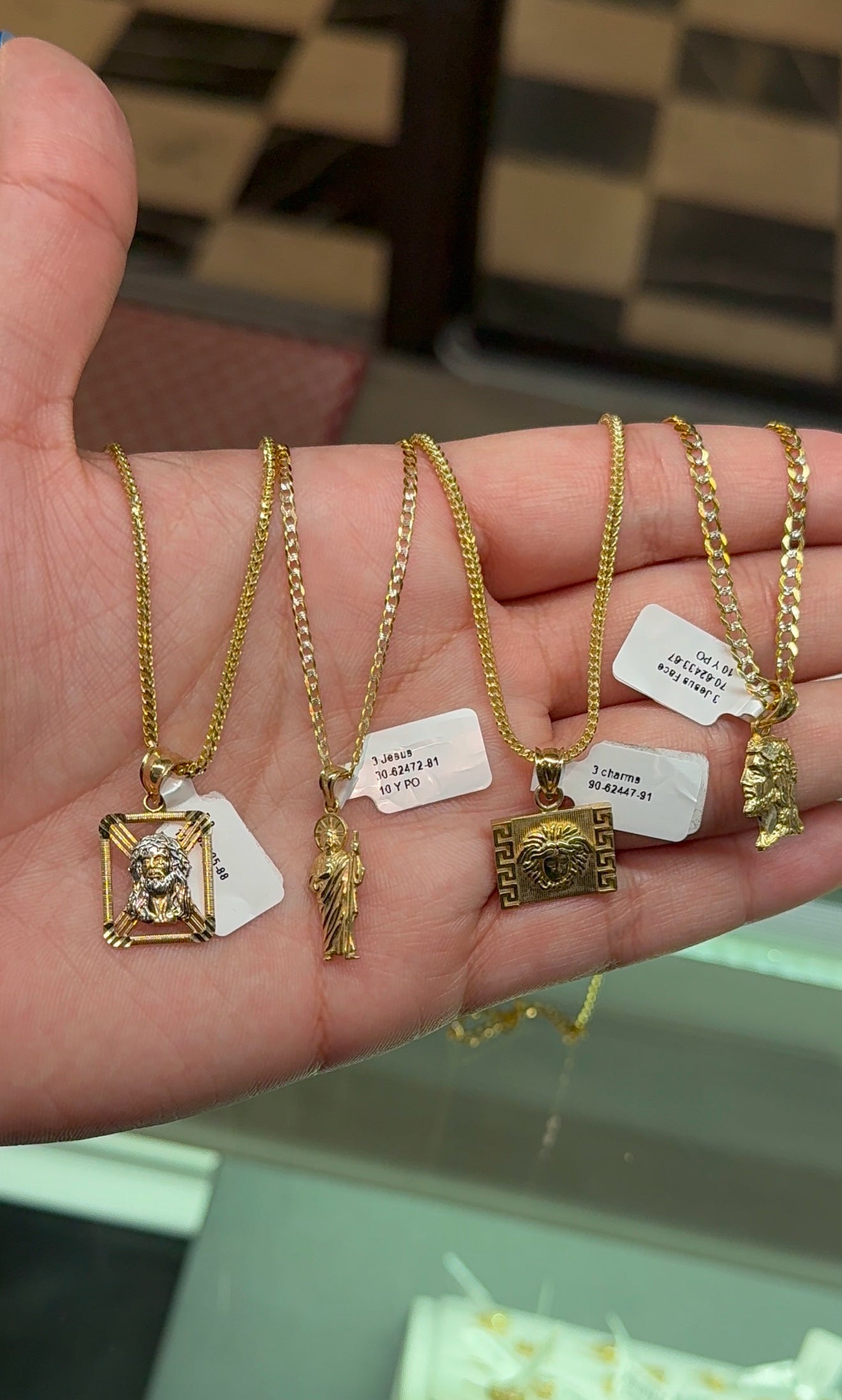10k Gold Set - 1.8mm Franco Chain + Pendant
