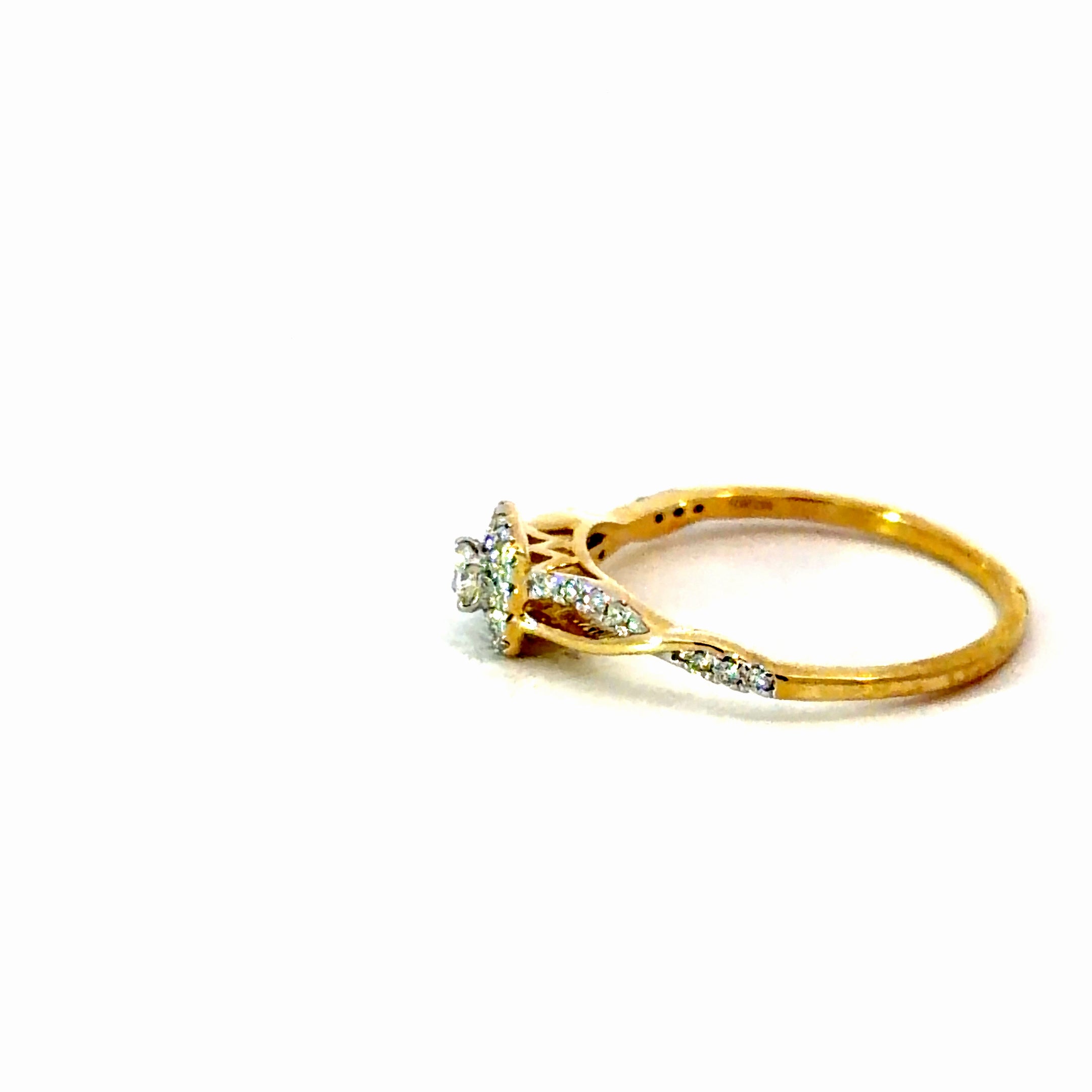 10k Gold & Diamonds Ring