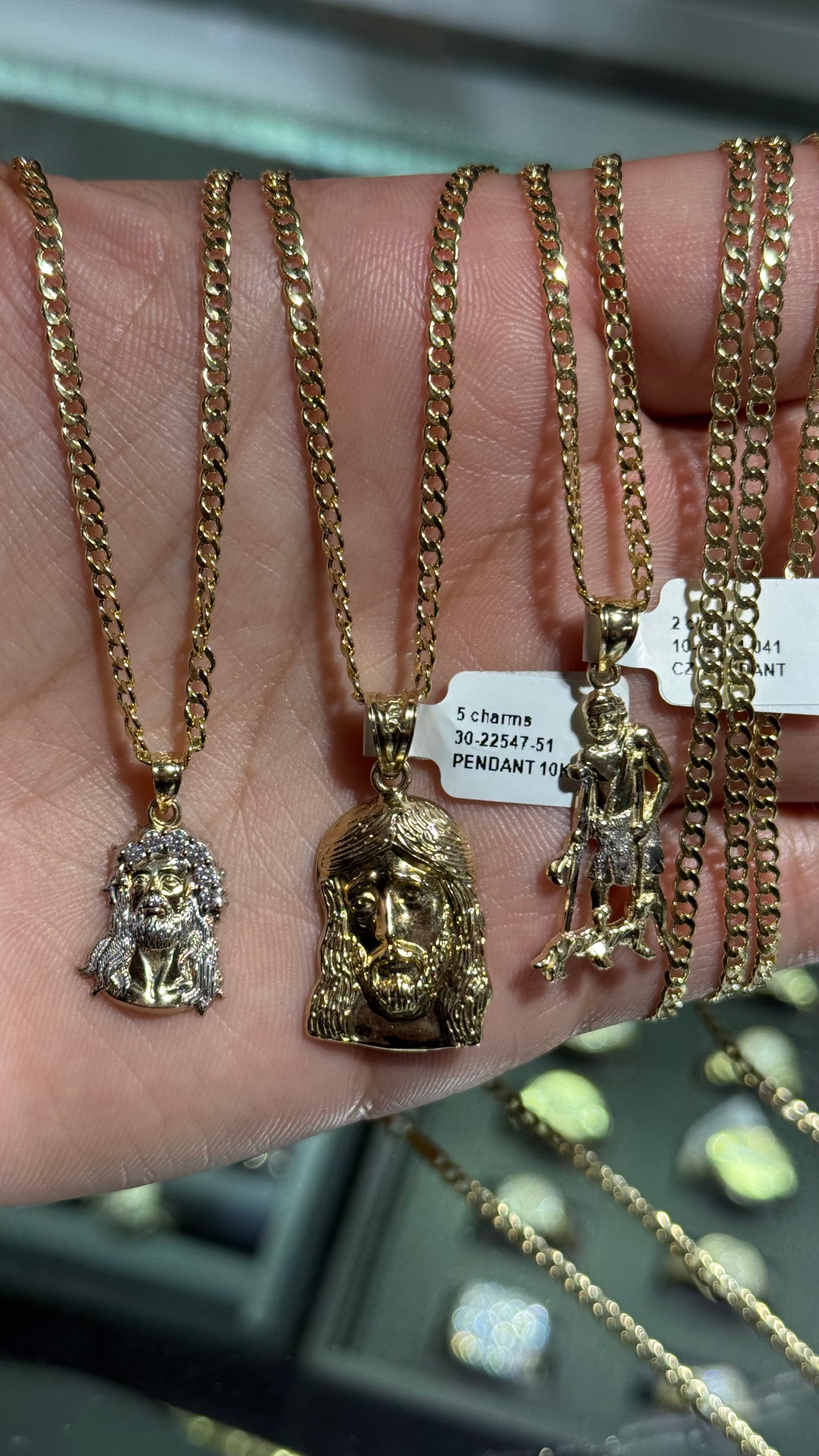 10k Gold Set - 2.5mm Cuban Chain + Pendant
