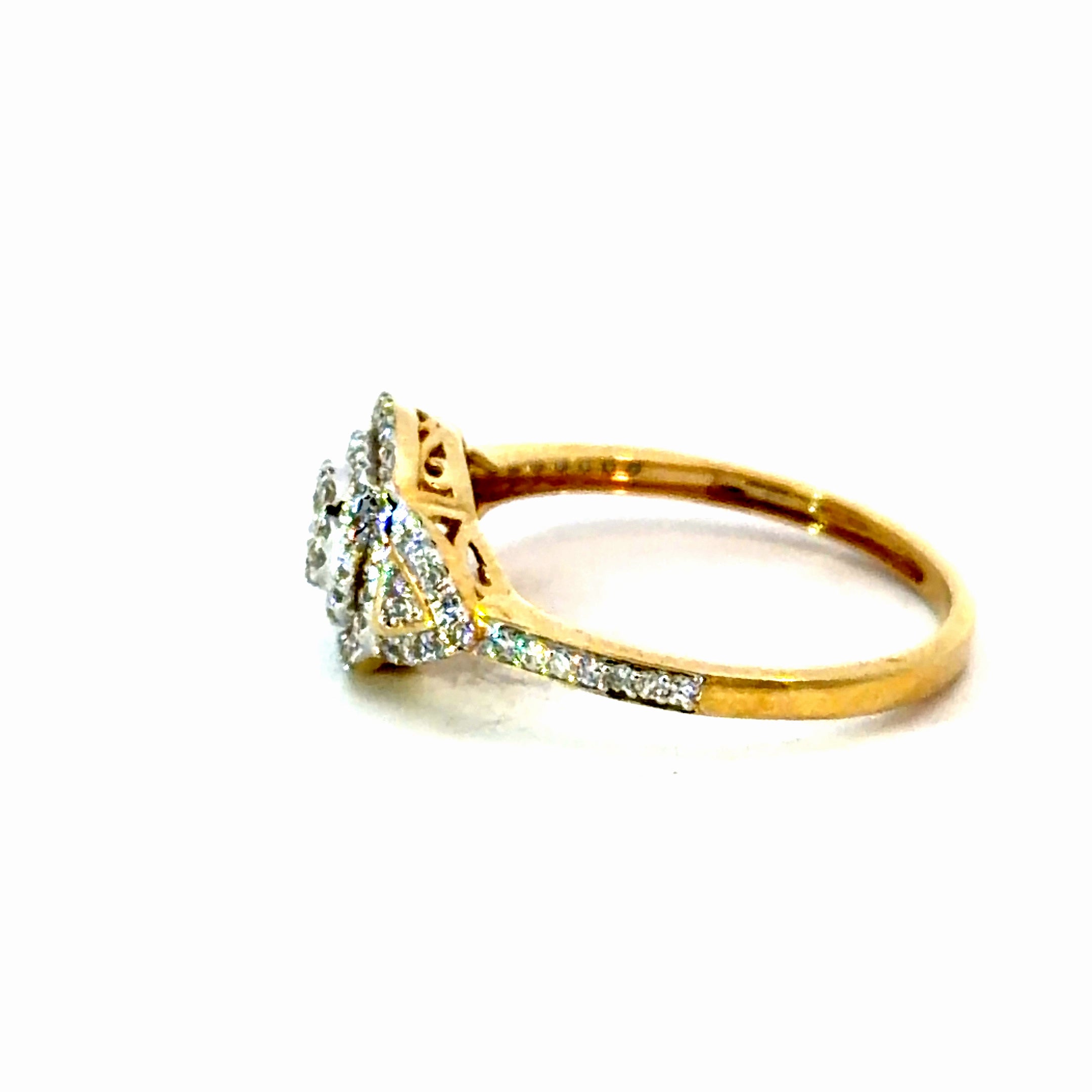 10k Gold & Diamonds Ring