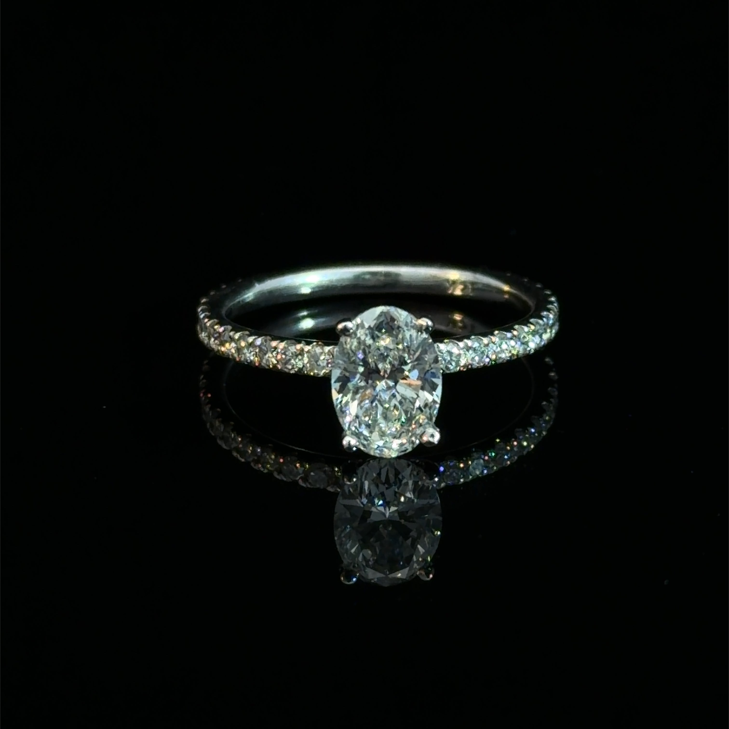 1.09 CT Oval Cut Lab Grown Diamond Engagement Ring | D/VS2 | IGI Certified