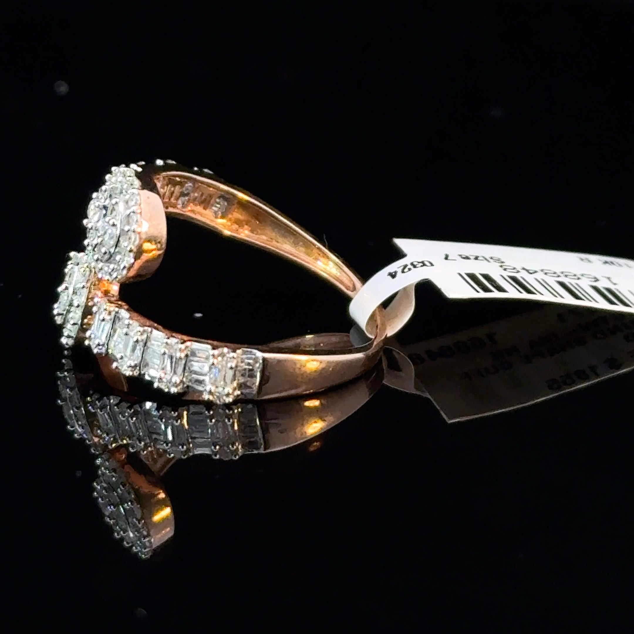 10k Gold & Diamonds - Cuff Ring