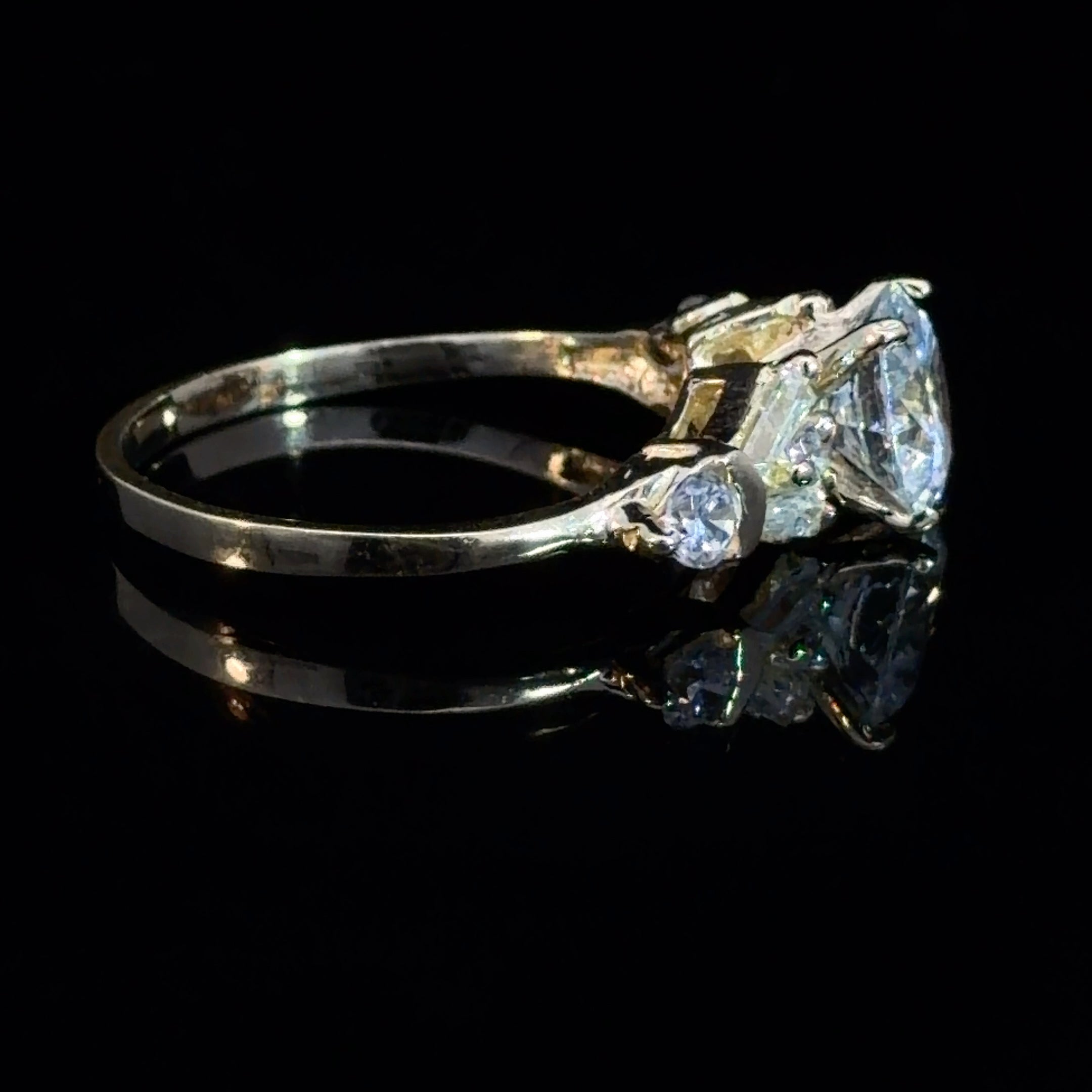10k Gold - CZ Engagement Ring / StyleD