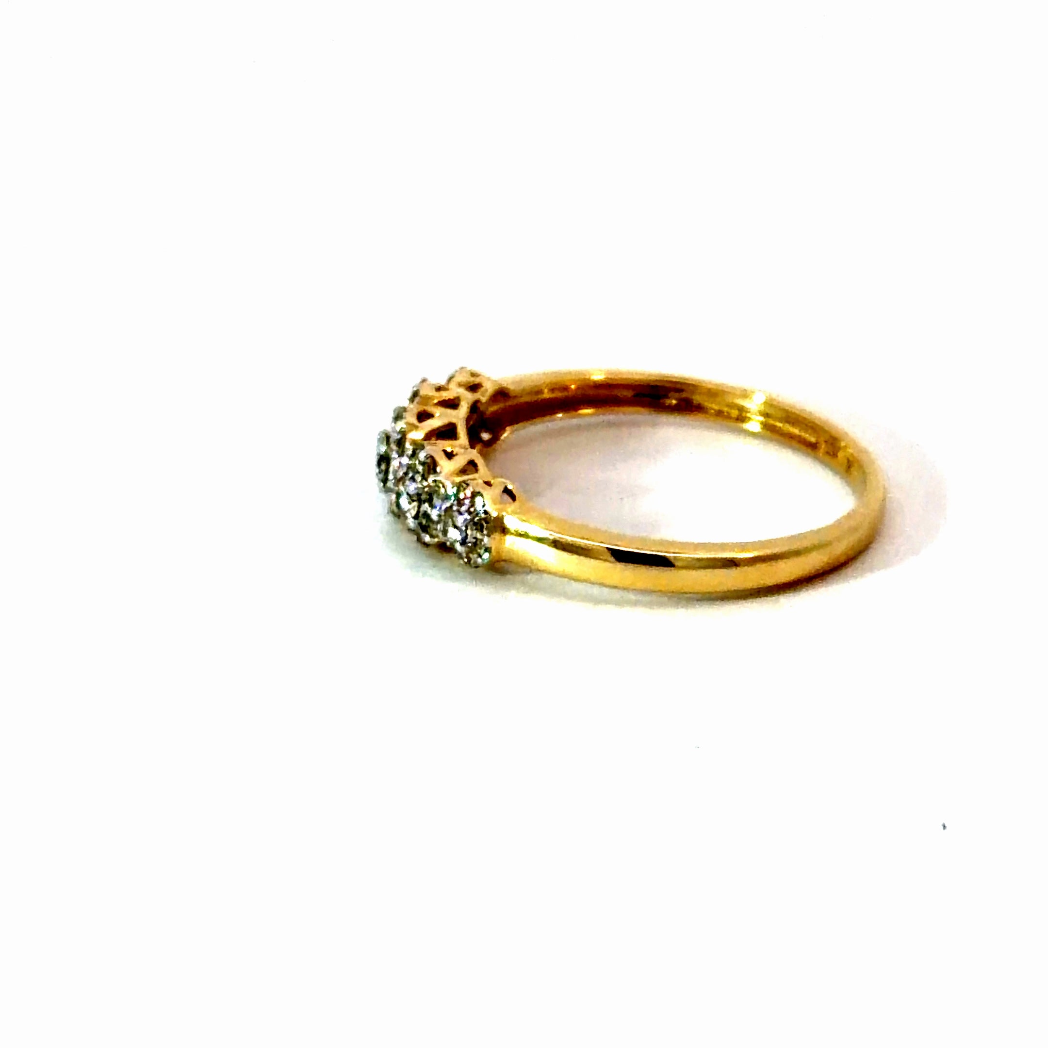 10k Gold & Diamonds Ring