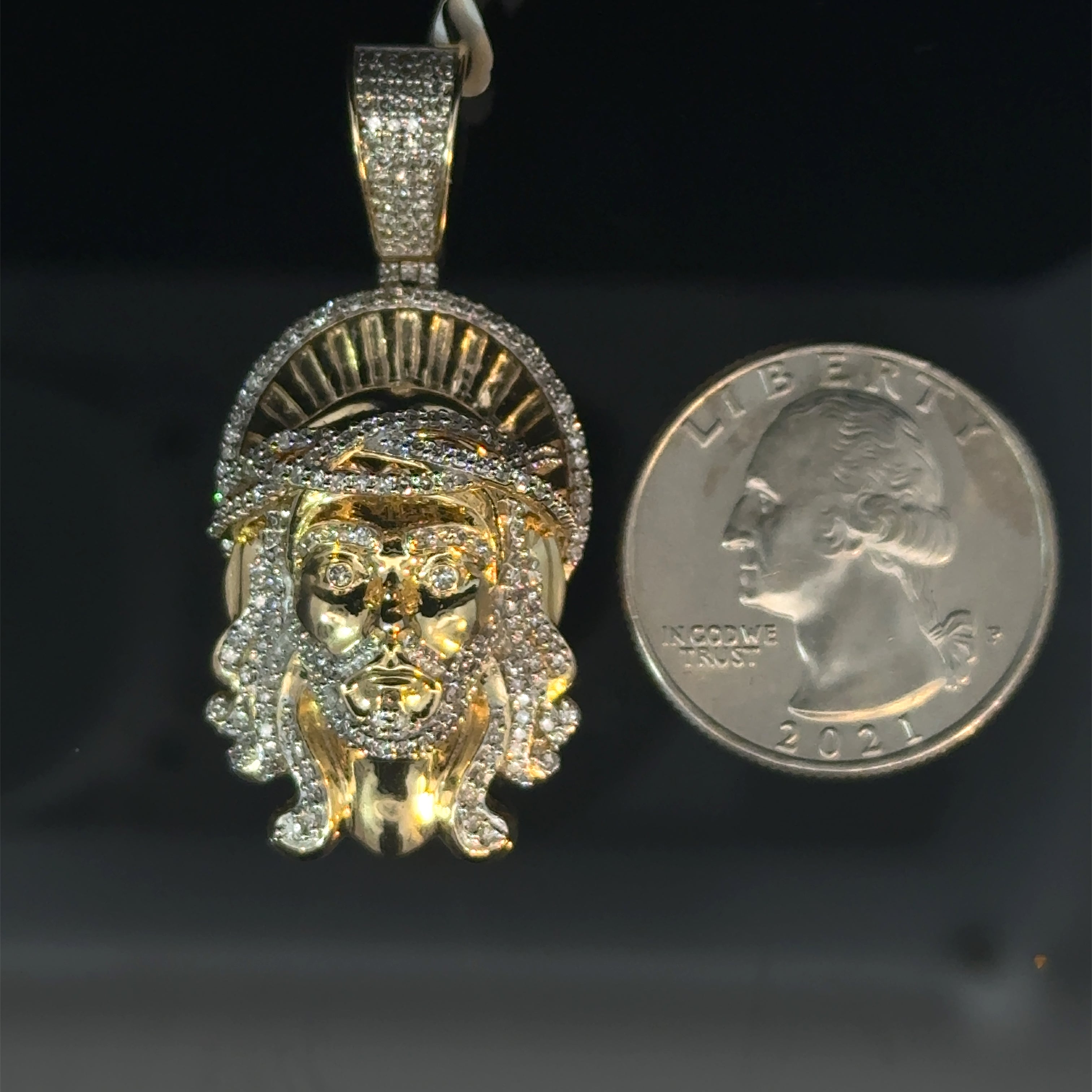 10k Gold & Diamonds - Jesus Face Pendant