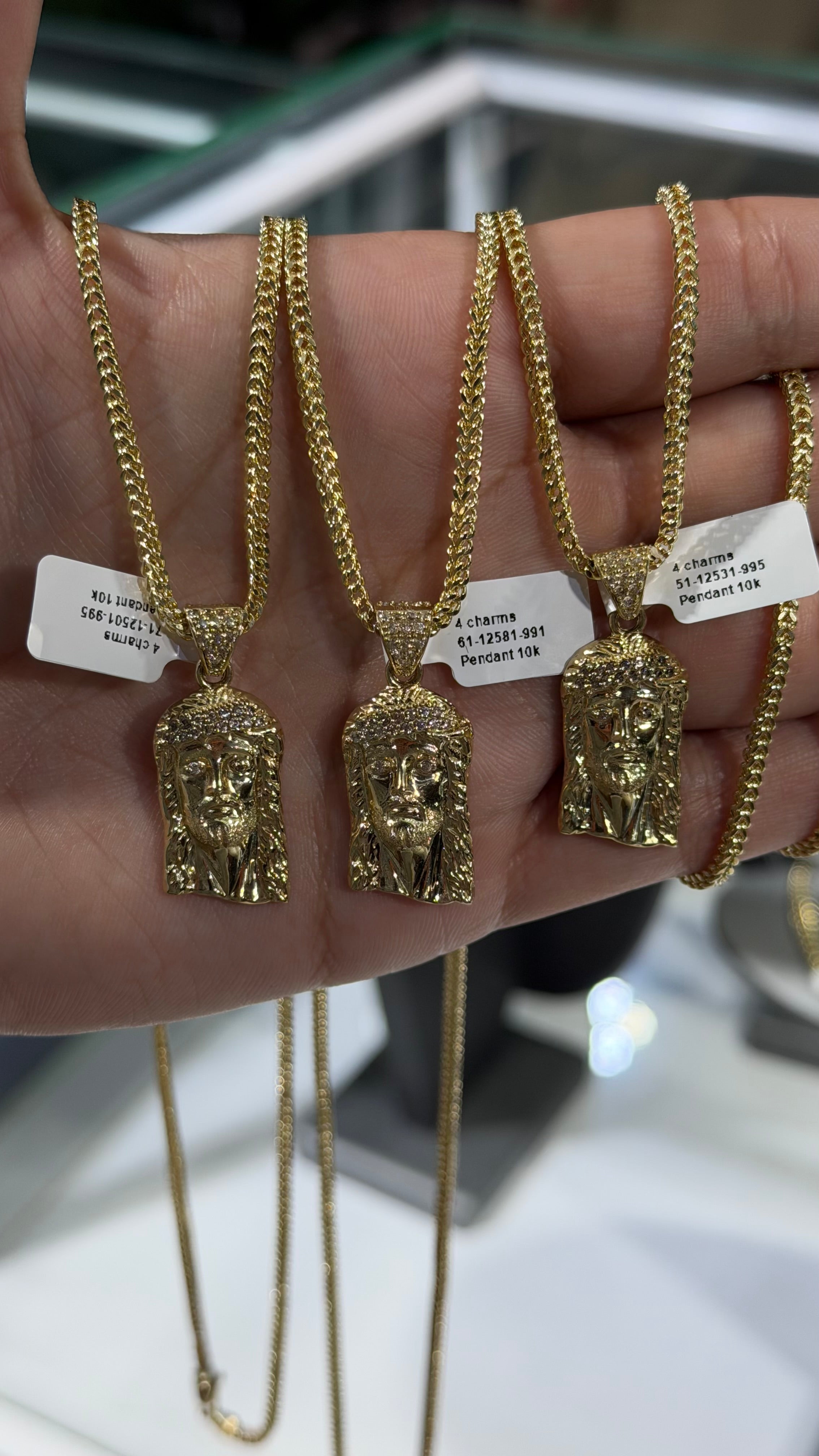 10k Gold Set - 2.2mm Franco Chain + Pendant