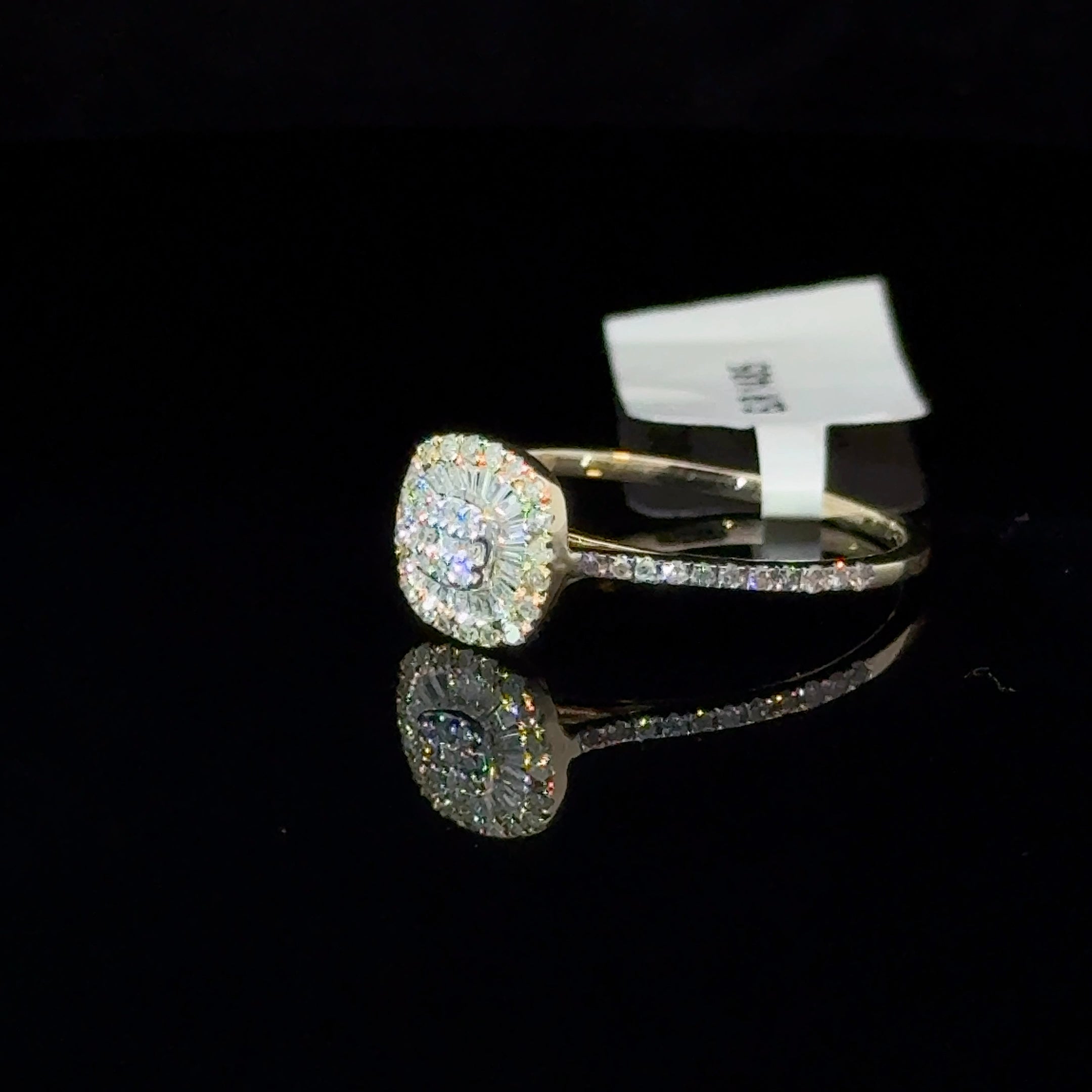 14k Gold & Diamonds Ring