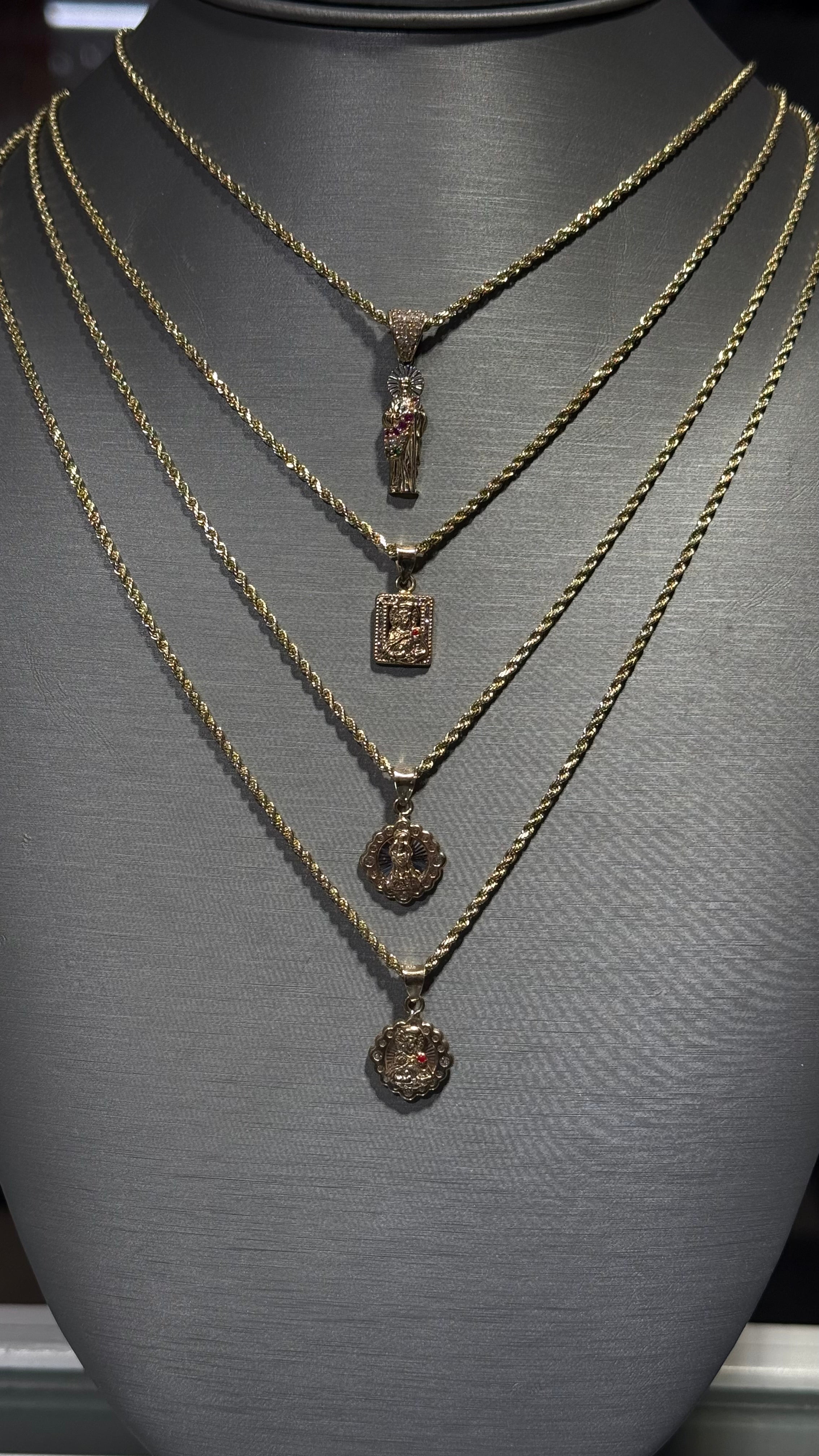 10k Gold Set - 2mm Rope Chain + Pendant