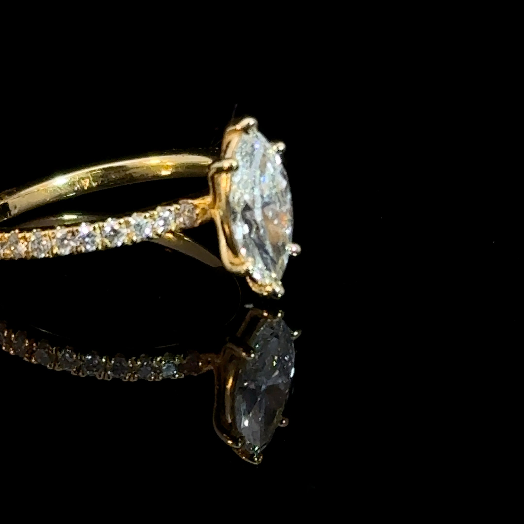 14K Yellow Gold Marquise Lab Grown Diamond Engagement Ring 1.04 CT E VS2 IGI Certified
