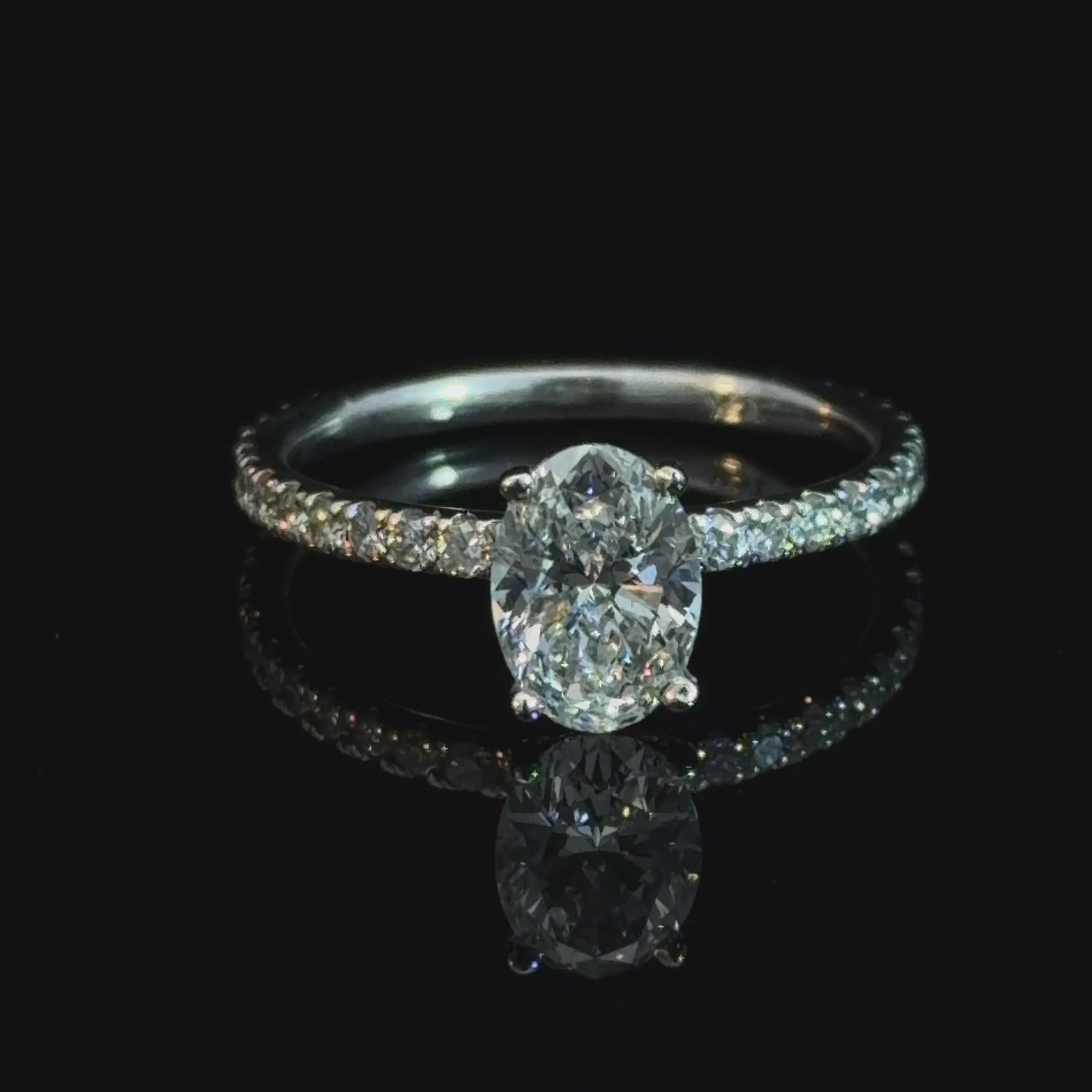 1.09 CT Oval Cut Lab Grown Diamond Engagement Ring | D/VS2 | IGI Certified