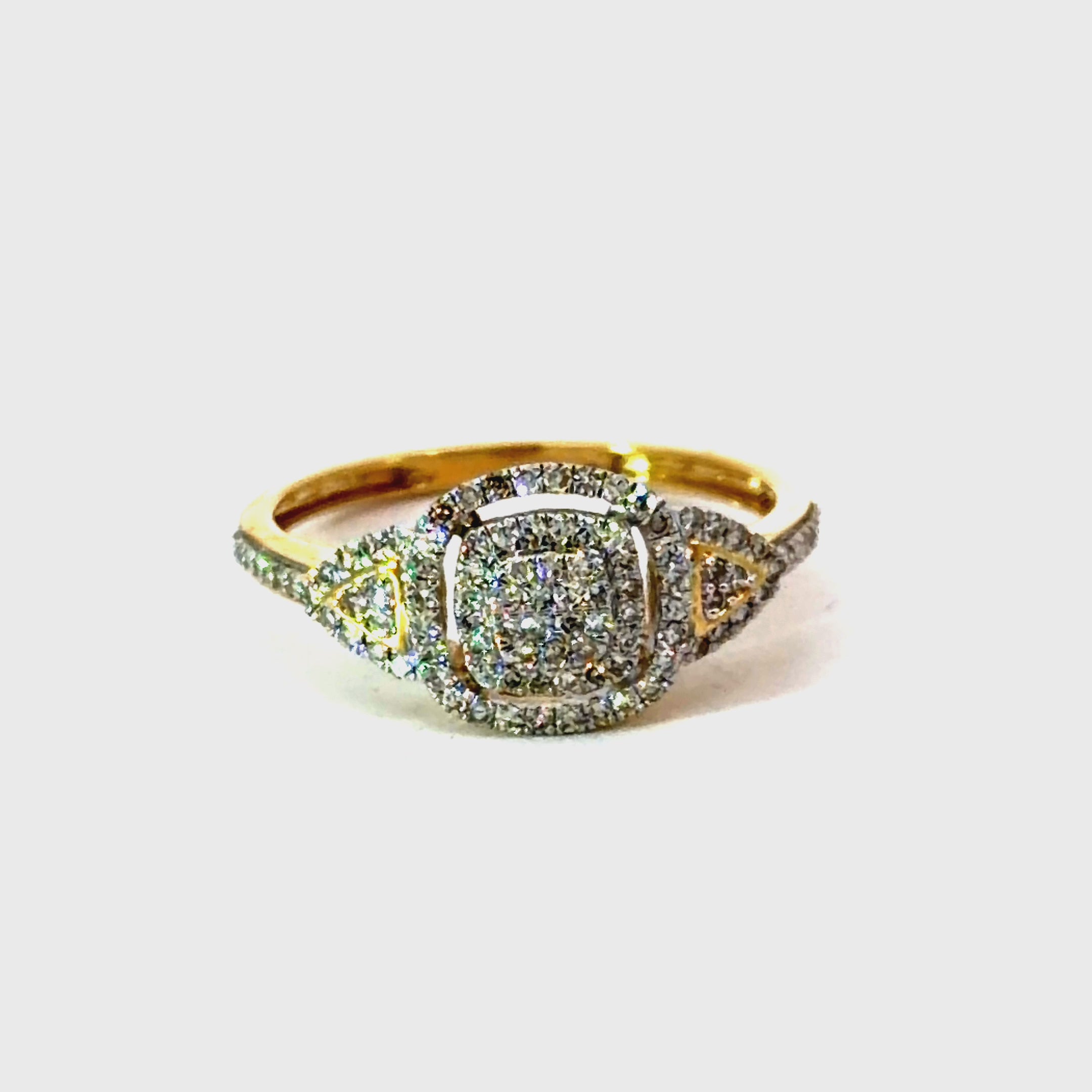 10k Gold & Diamonds Ring