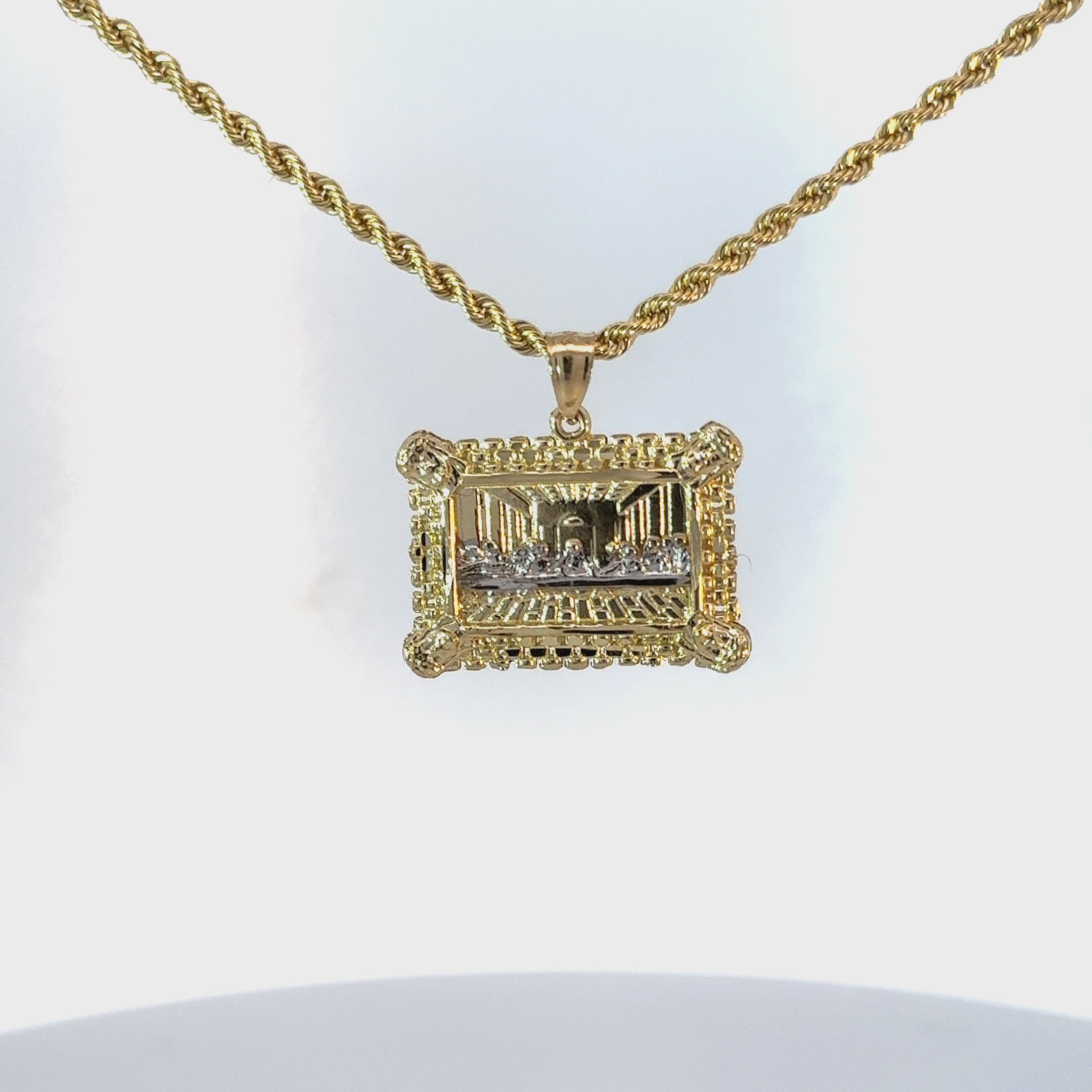 10k Gold Set -  2.5mm Rope Chain + Pendant