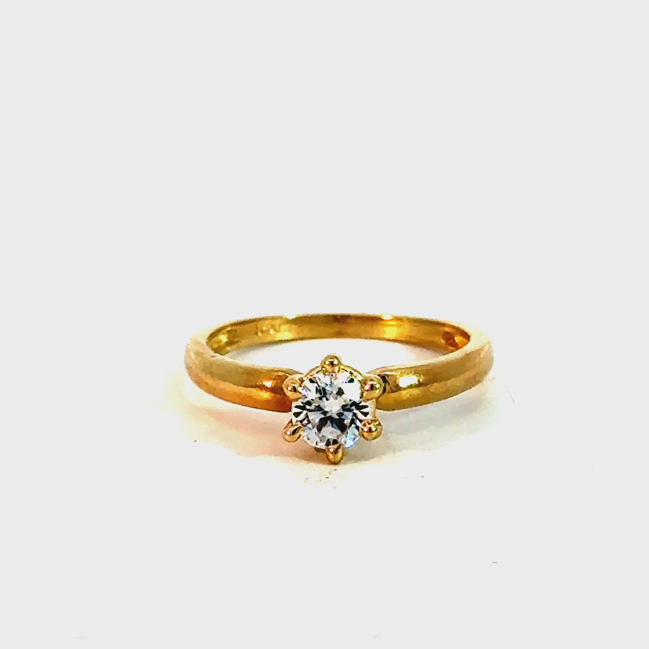 10k Gold - Statement Ring