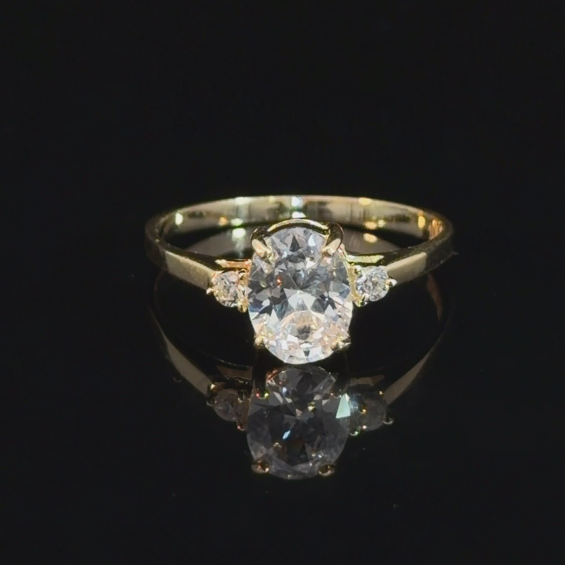 10k Gold - CZ Engagement Ring / StyleC